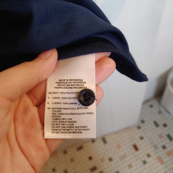 Adidas NHL NWT Buffalo Sabres Button Up Polo - Picture 7 of 7